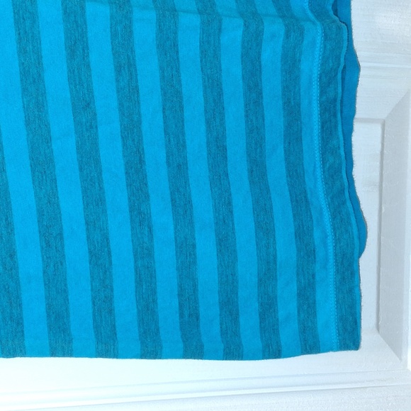 No Boundaries T-Shirt - Picture 6 of 7